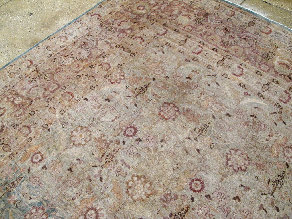 Antique Persian Mashad Carpet, No.18952 - Gss