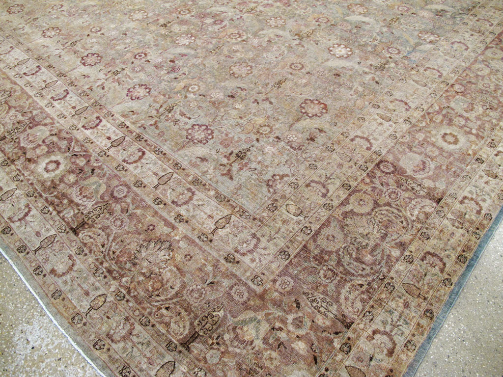 Antique Persian Mashad Carpet, No.18952 - Gss