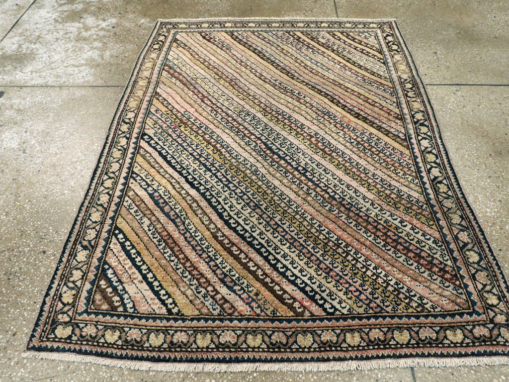 Antique Persian Malayer Rug, No.18963 - Gss