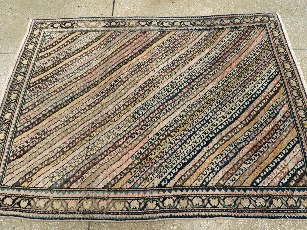 Antique Persian Malayer Rug, No.18963 - Gss