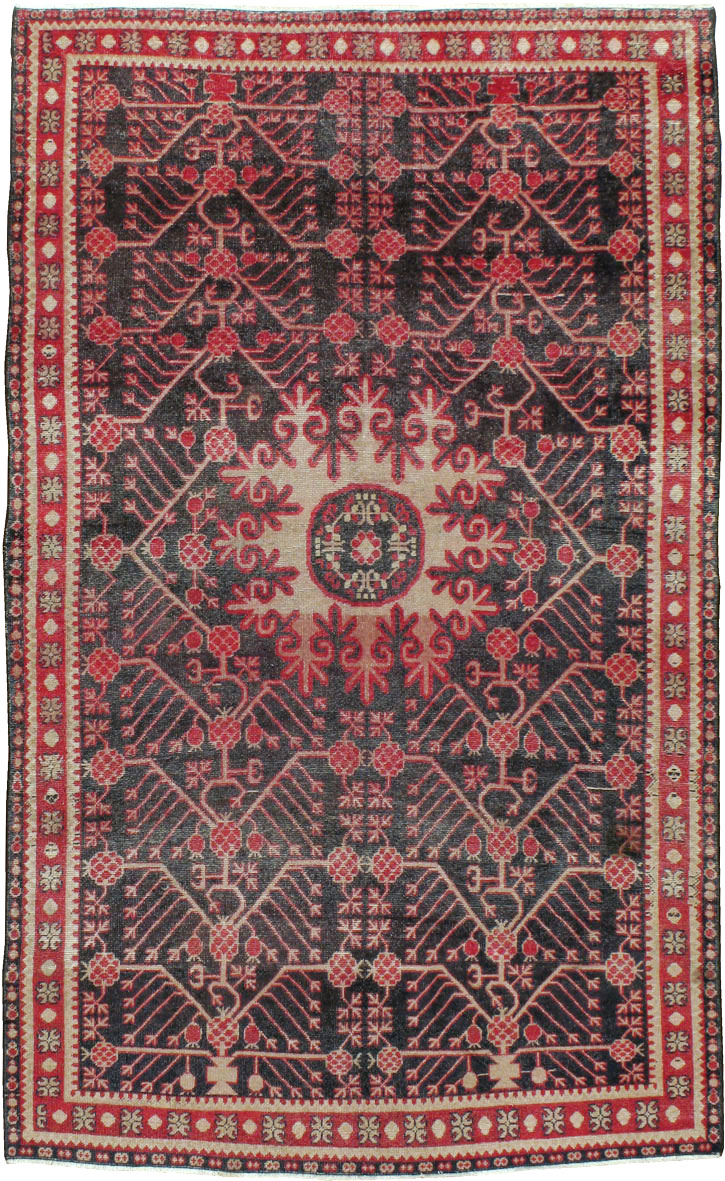 Antique East Turkestan Khotan Carpet, No.18980 - Gss