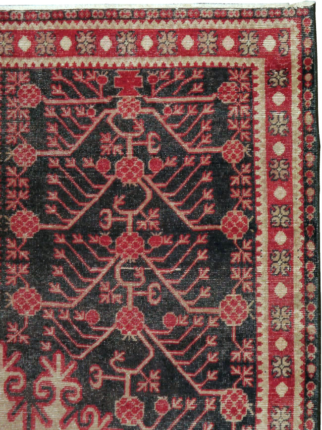 Antique East Turkestan Khotan Carpet, No.18980 - Gss