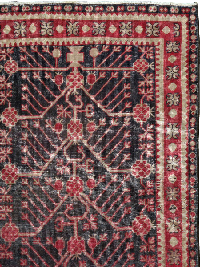 Antique East Turkestan Khotan Carpet, No.18980 - Gss