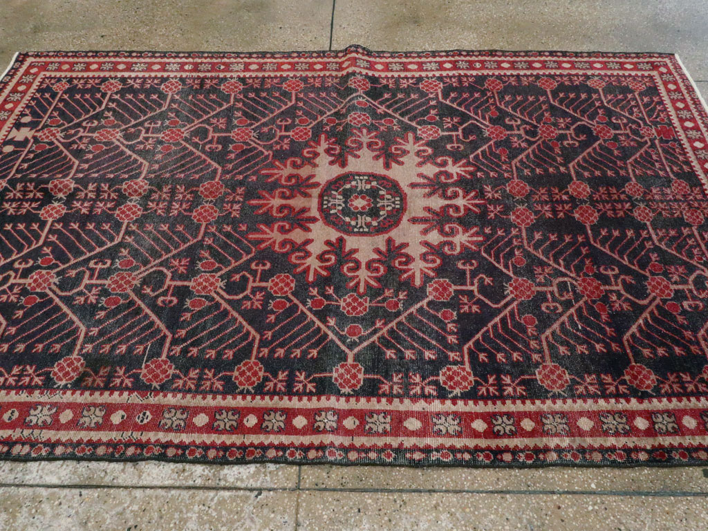 Antique East Turkestan Khotan Carpet, No.18980 - Gss