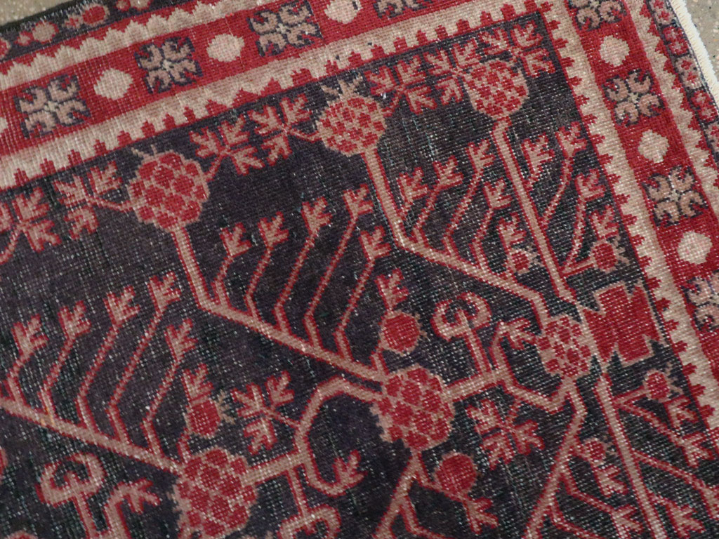 Antique East Turkestan Khotan Carpet, No.18980 - Gss