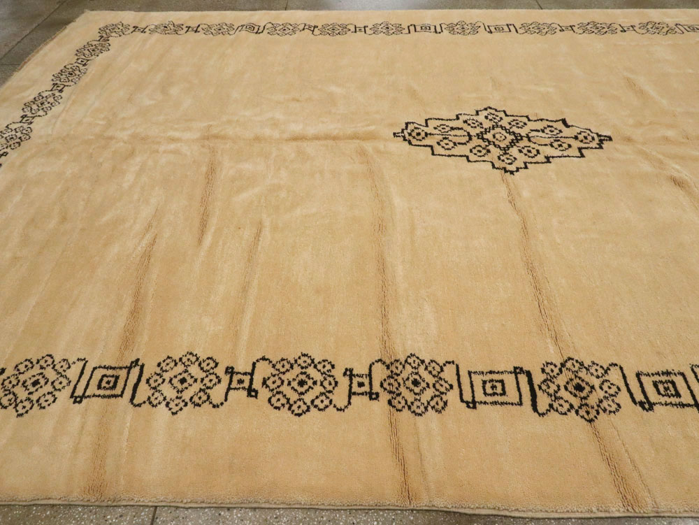 Vintage Moroccan Carpet, No.19044 - Gss