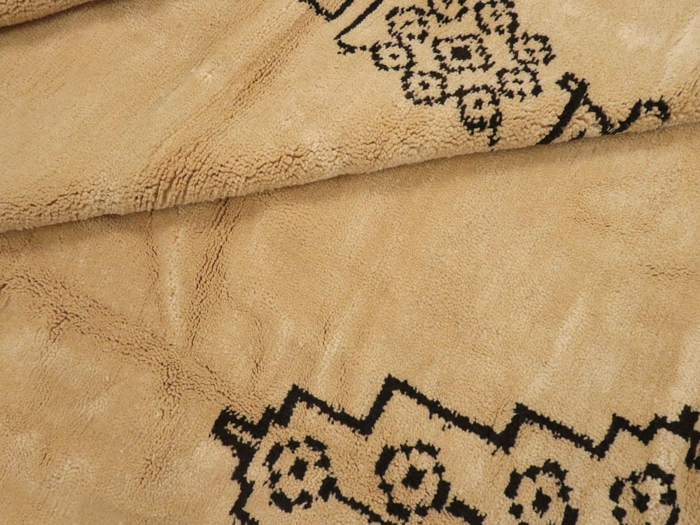 Vintage Moroccan Carpet, No.19044 - Gss