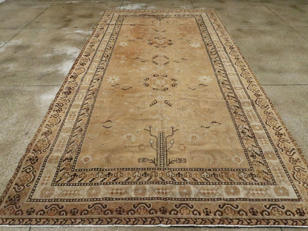 Antique East Turkestan Khotan Carpet, No.19052 - Gss