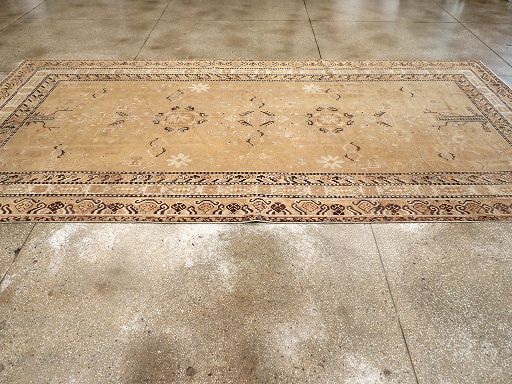 Antique East Turkestan Khotan Carpet, No.19052 - Gss