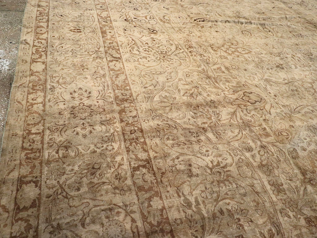 Antique Persian Lavar Kerman Carpet, No.19054 - Gss