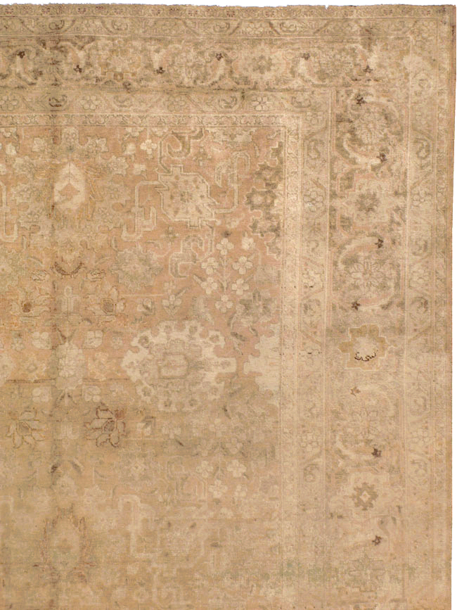 Antique Persian Tabriz Carpet, No.19055 - Gss