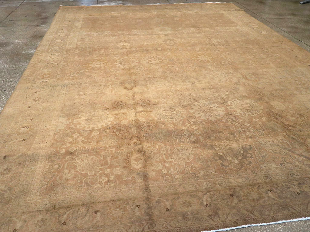 Antique Persian Tabriz Carpet, No.19055 - Gss