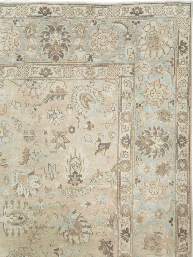 Vintage Persian Tabriz Room Size Carpet, No.19072 - Gss