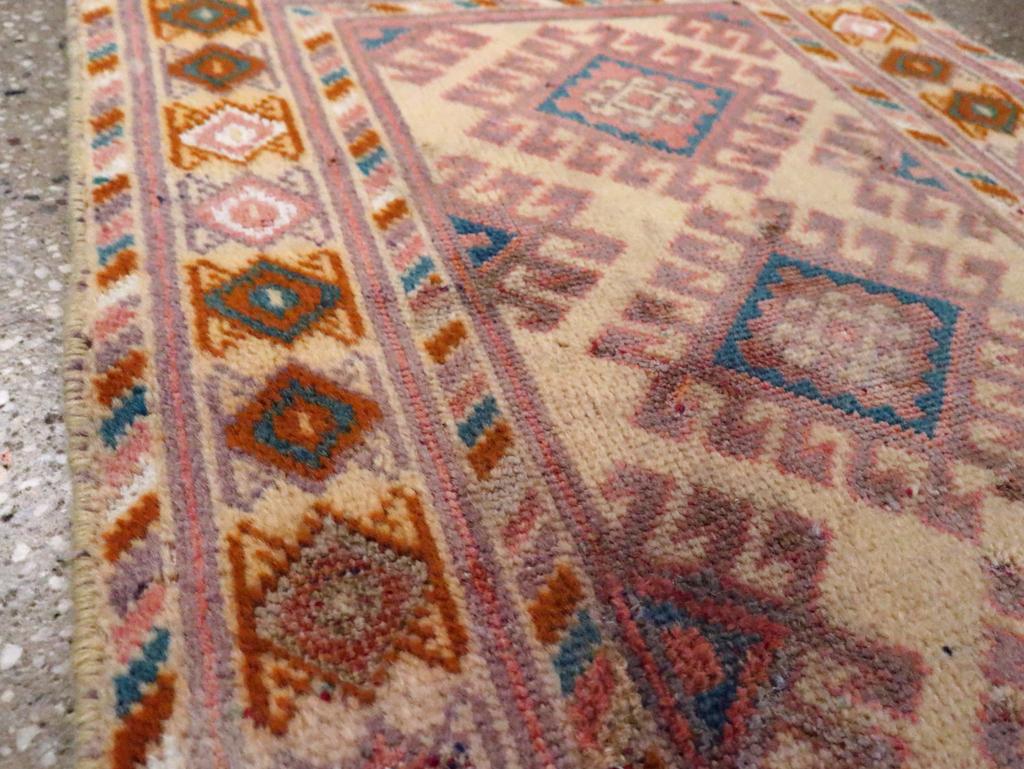 Antique Persian Kurdish Rug, No.19085 - Gss