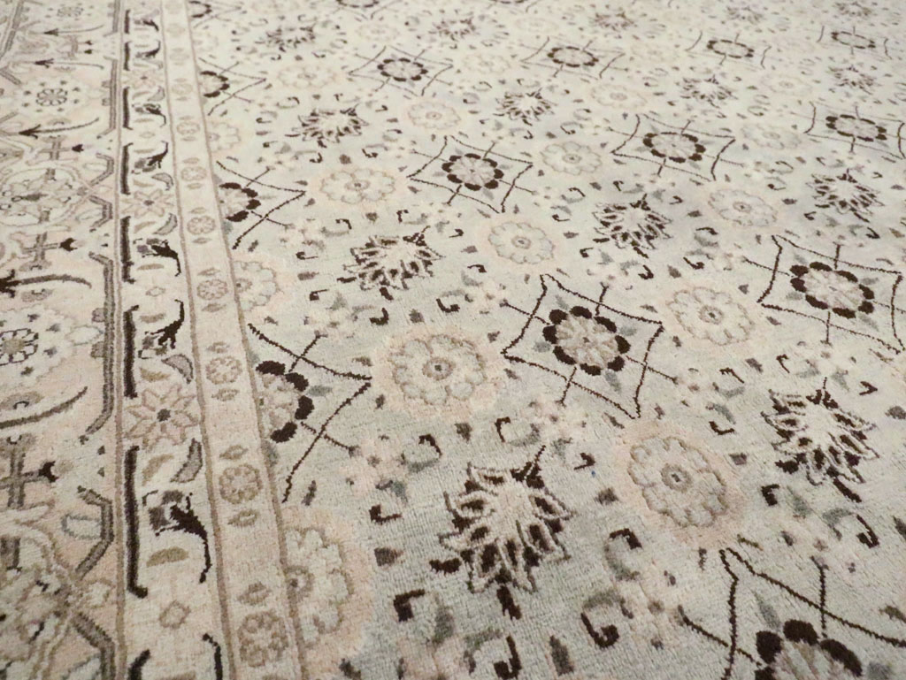 Antique Persian Mashad Carpet, No.19115 - Gss