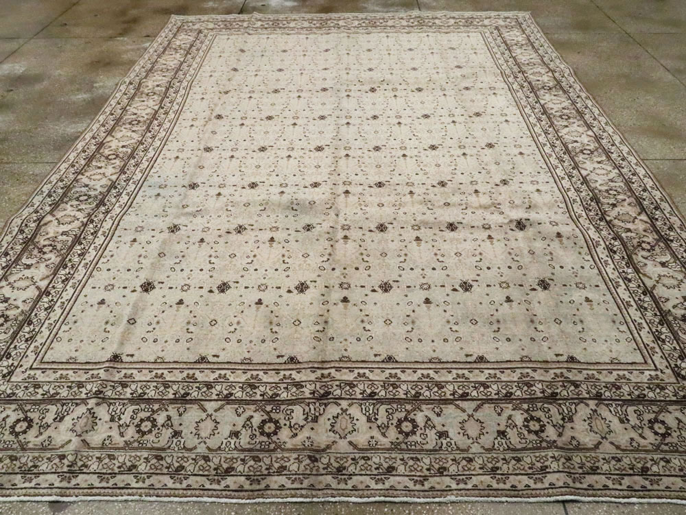 Antique Persian Tabriz Carpet, No.19156 - Gss