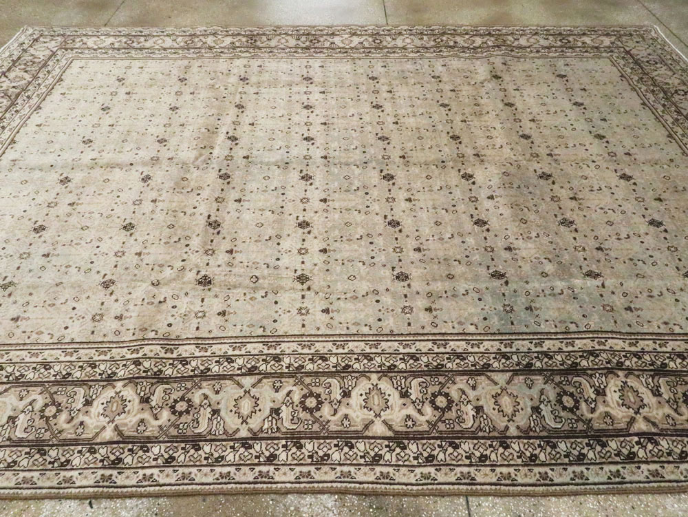 Antique Persian Tabriz Carpet, No.19156 - Gss