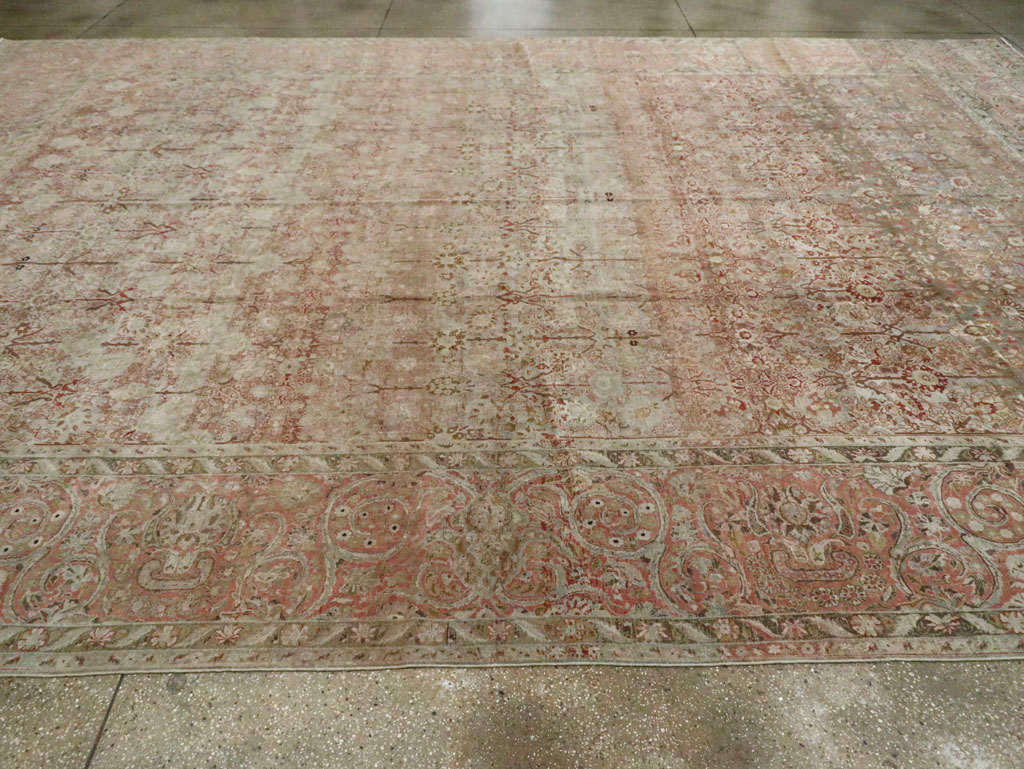 Antique Persian Isfahan Large Room Size Carpet, No.19160 - Gss