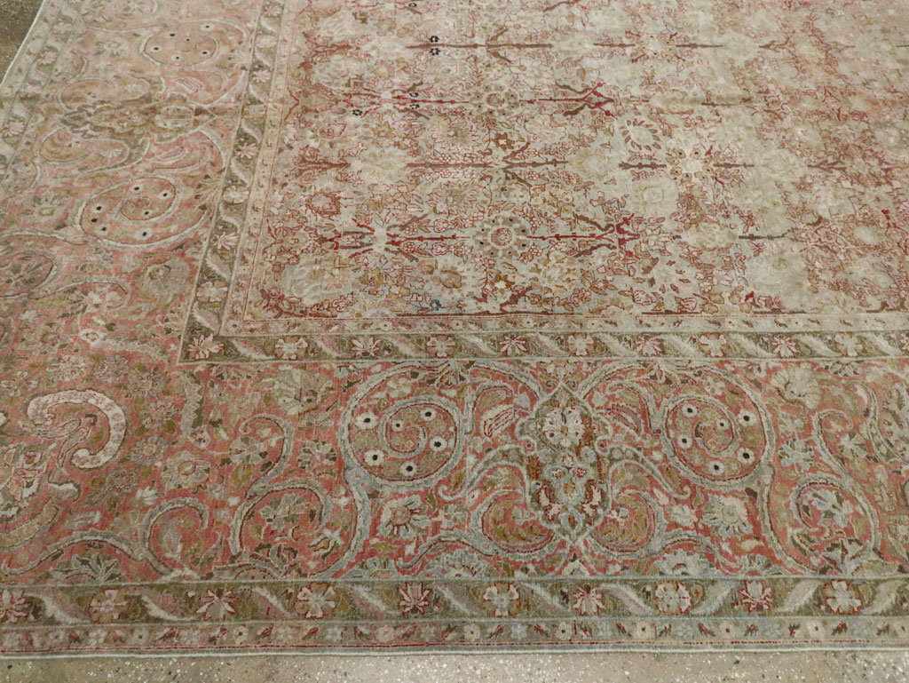 Antique Persian Isfahan Large Room Size Carpet, No.19160 - Gss
