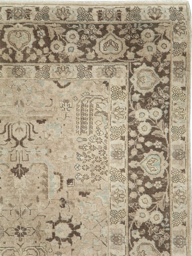 Vintage Persian Tabriz Small Room Size Carpet, No.19171 - Gss