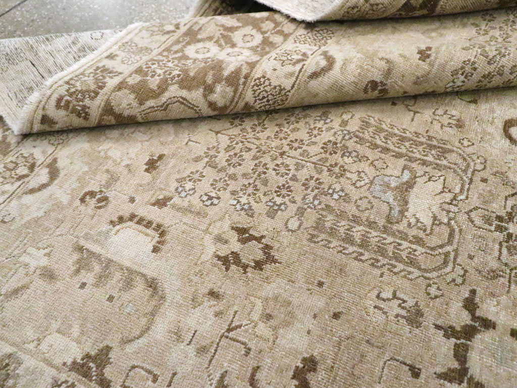 Vintage Persian Tabriz Small Room Size Carpet, No.19171 - Gss