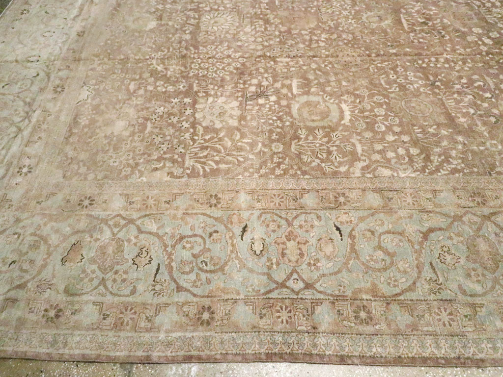 Antique Persian Tabriz Carpet, No.19200 - Gss