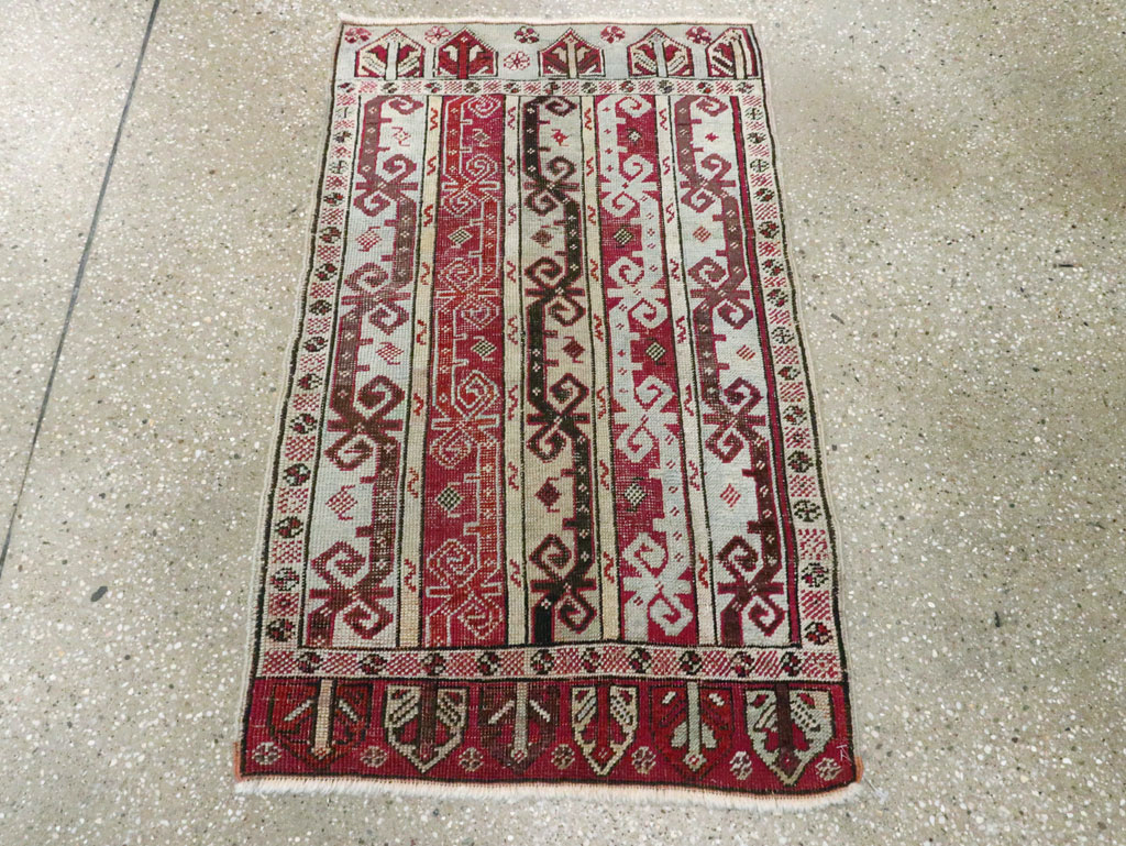 Antique Turkish Ghiordes Rug, No.19201 - Gss