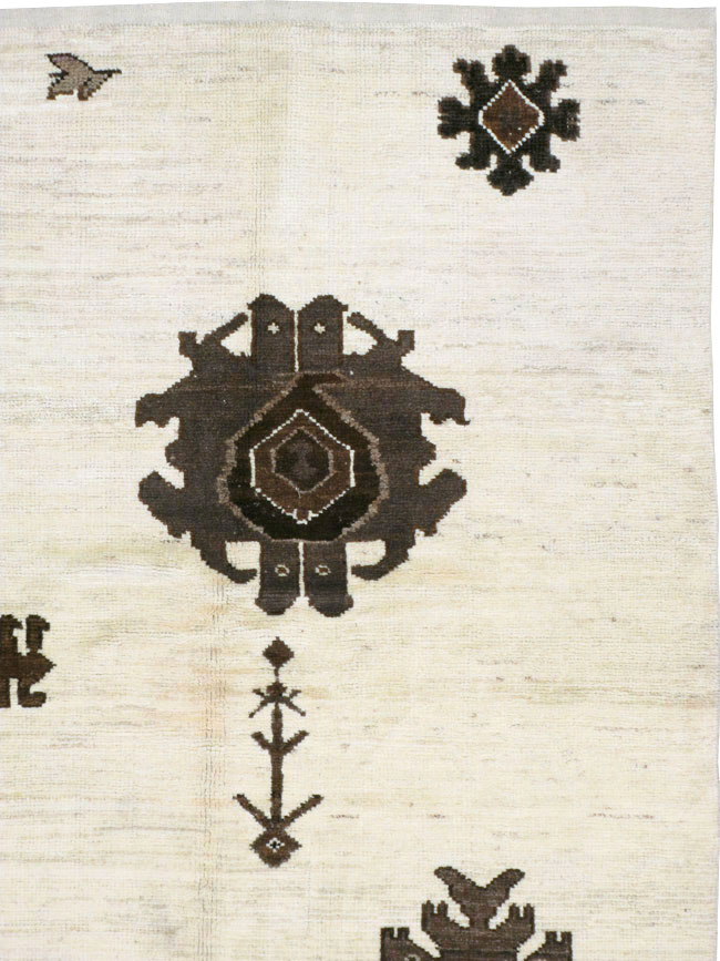 Modern Turkish Anatolian Carpet, No.19226 - Gss