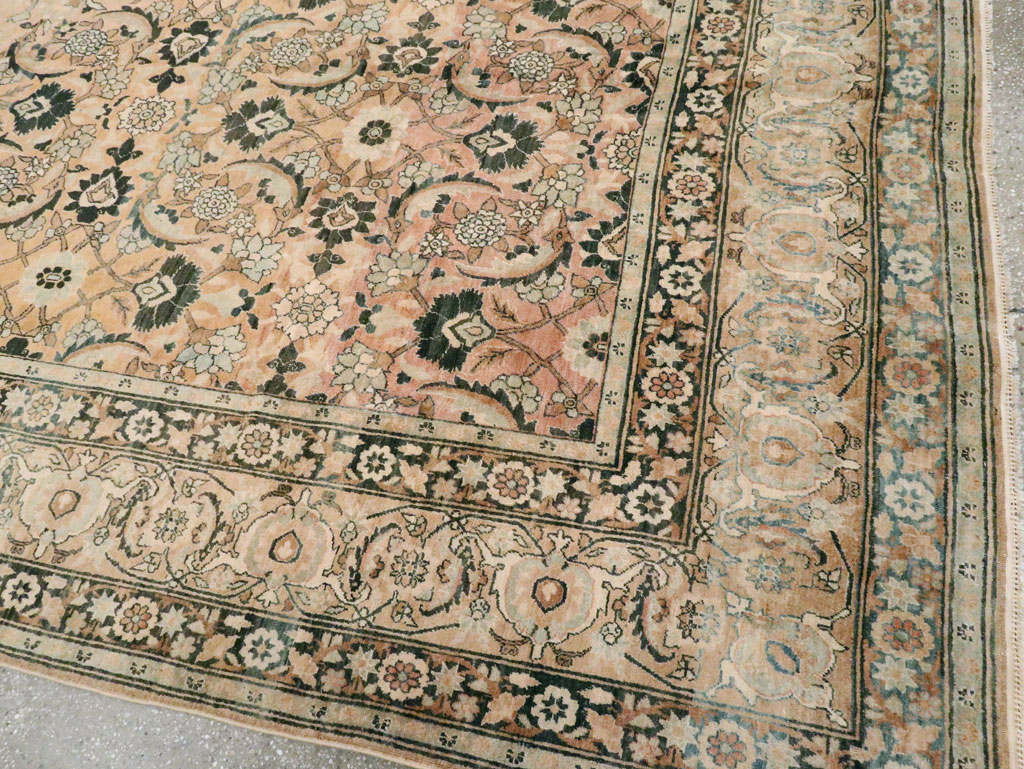 Antique Persian Lavar Kerman Carpet, No.19237 - Gss