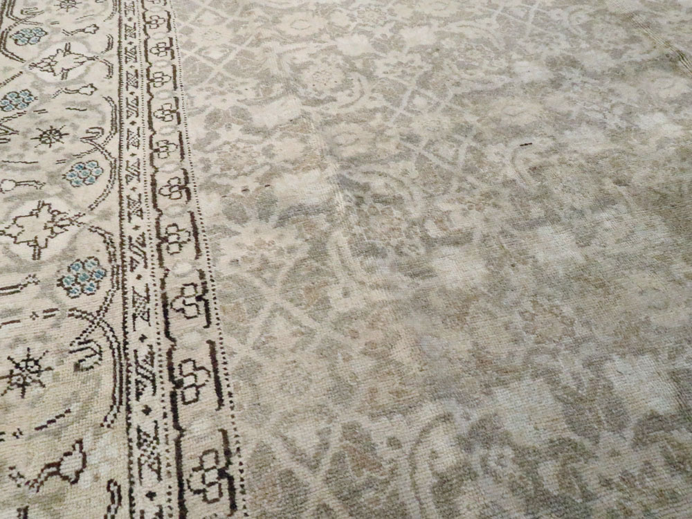 Antique Persian Tabriz Carpet, No.19283 - Gss