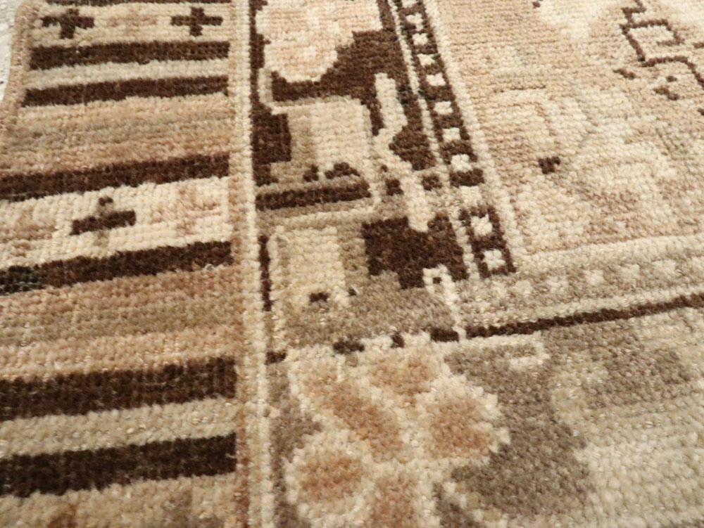 Antique East Turkestan Khotan Rug, No.19294 - Gss