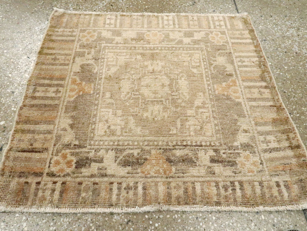 Antique East Turkestan Khotan Rug, No.19295 - Gss