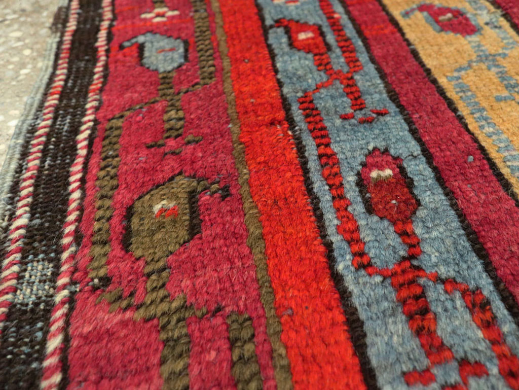 Antique Turkish Ghiordes Rug, No.19944 - Gss