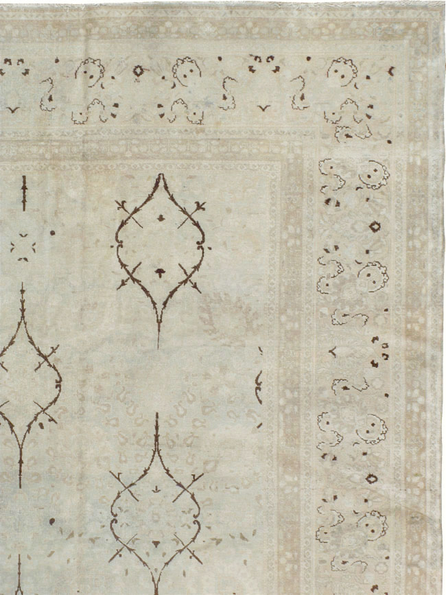Antique Persian Tabriz Carpet, No.20014 - Gss