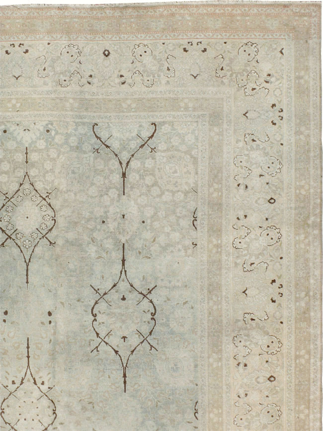 Antique Persian Tabriz Carpet, No.20014 - Gss