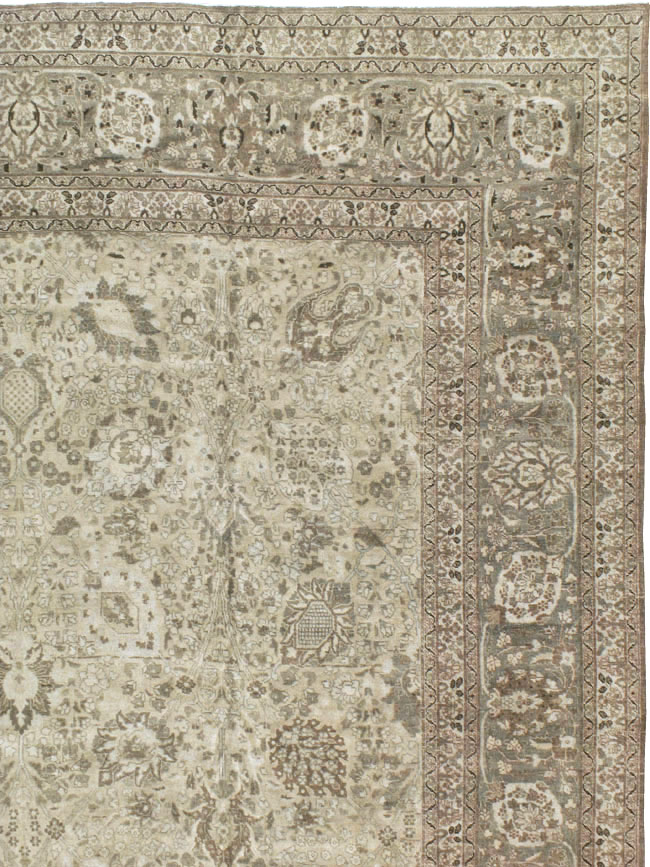 Antique Persian Tabriz Carpet, No.20018 - Gss