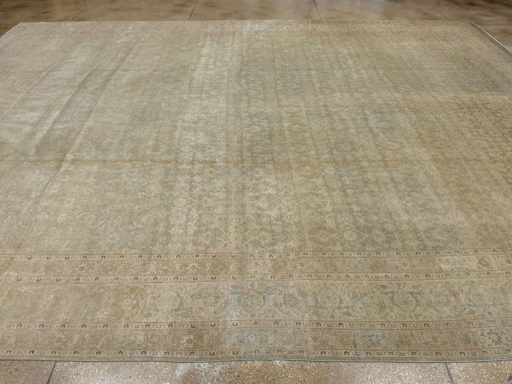 Antique Persian Tabriz Carpet, No.20023 - Gss