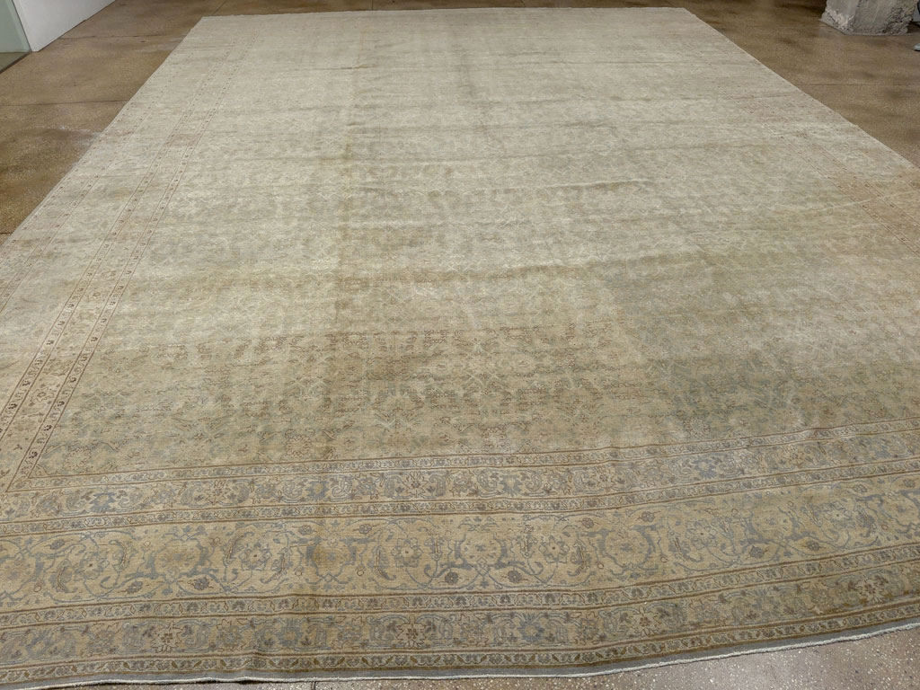 Antique Persian Tabriz Carpet, No.20023 - Gss