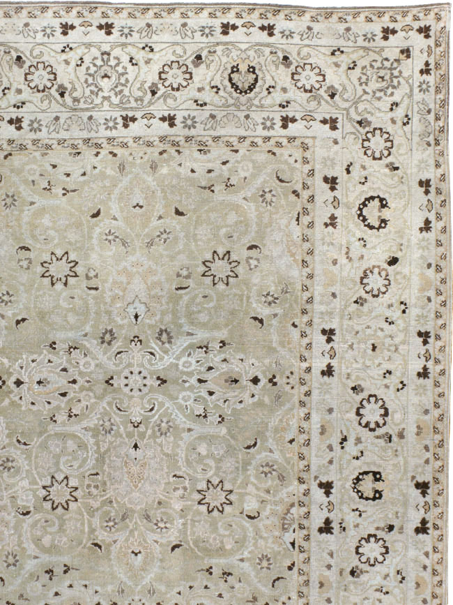 Vintage Persian Mashad Room Size Carpet, No.20082 - Gss