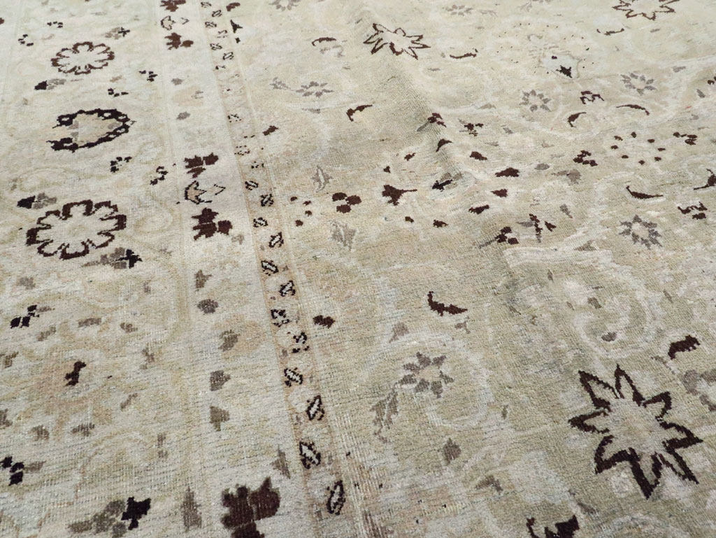 Vintage Persian Mashad Room Size Carpet, No.20082 - Gss