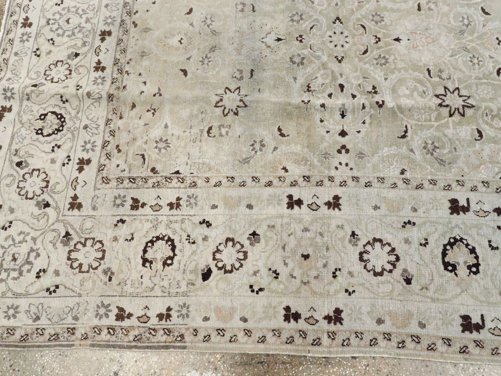 Vintage Persian Mashad Room Size Carpet, No.20082 - Gss