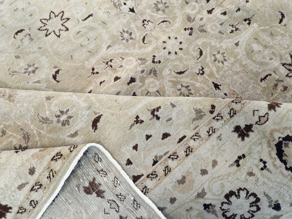 Vintage Persian Mashad Room Size Carpet, No.20082 - Gss