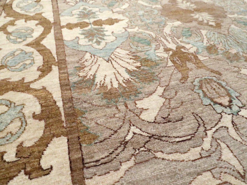Modern Persian Tabriz Accent Rug, No.20111 - Gss