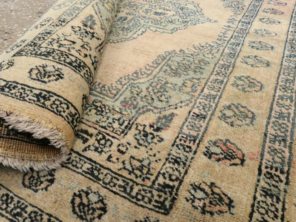 Antique Persian Tabriz Hagi Jalili Rug, No.20118 - Gss