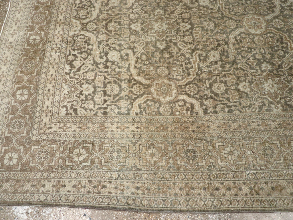 Antique Persian Tabriz Carpet, No.20159 - Gss