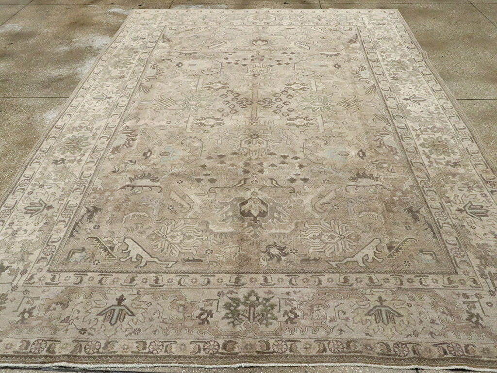 Vintage Persian Tabriz Carpet, No.20165 - Gss