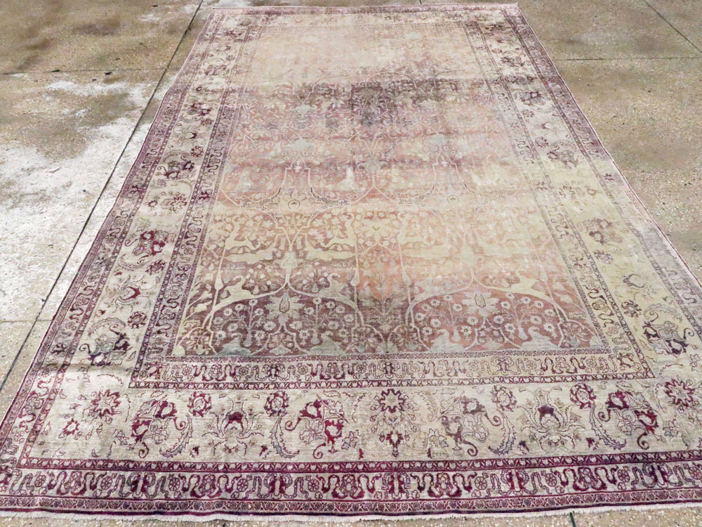 Antique Persian Silk Distressed Kashan Carpet, No.20182 - Gss