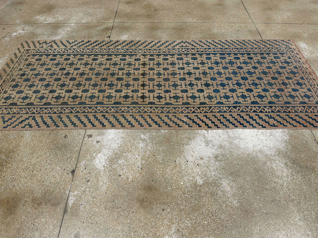 Antique East Turkestan Kirghiz Carpet, No.20193 - Gss