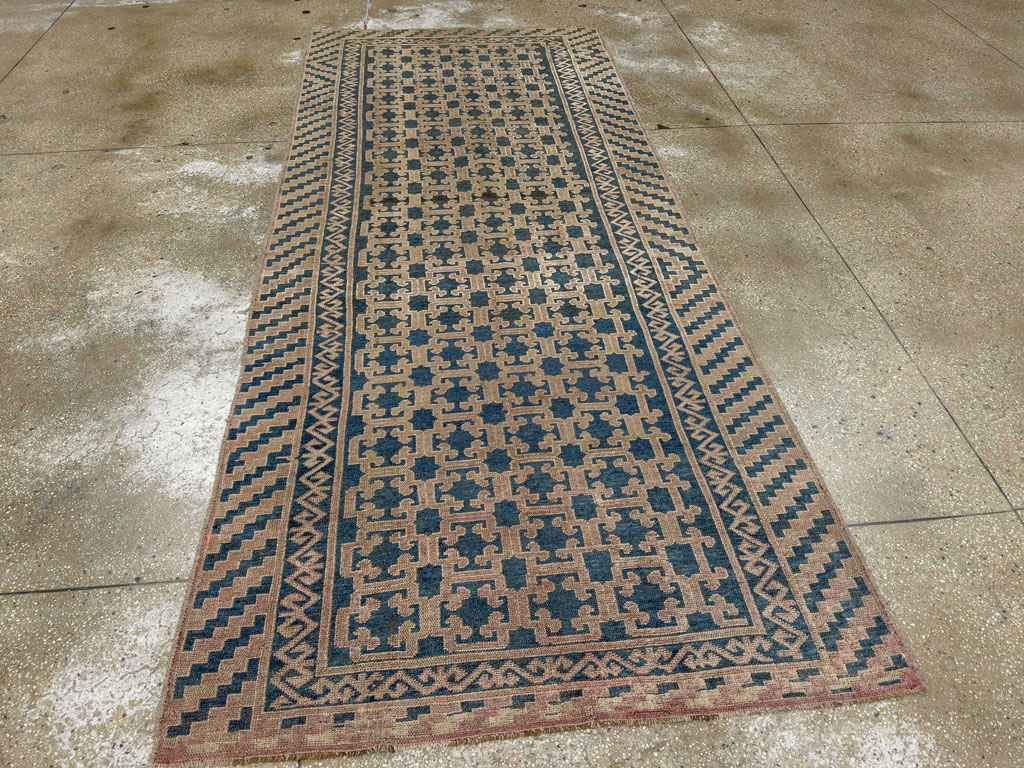 Antique East Turkestan Kirghiz Carpet, No.20193 - Gss