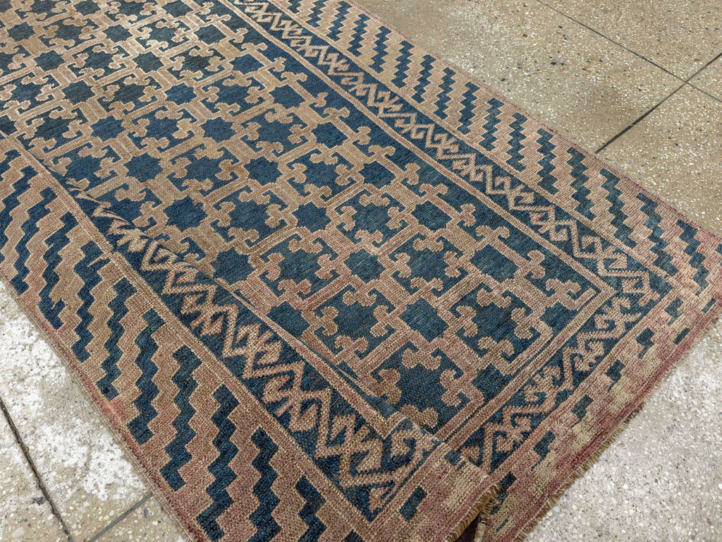 Antique East Turkestan Kirghiz Carpet, No.20193 - Gss